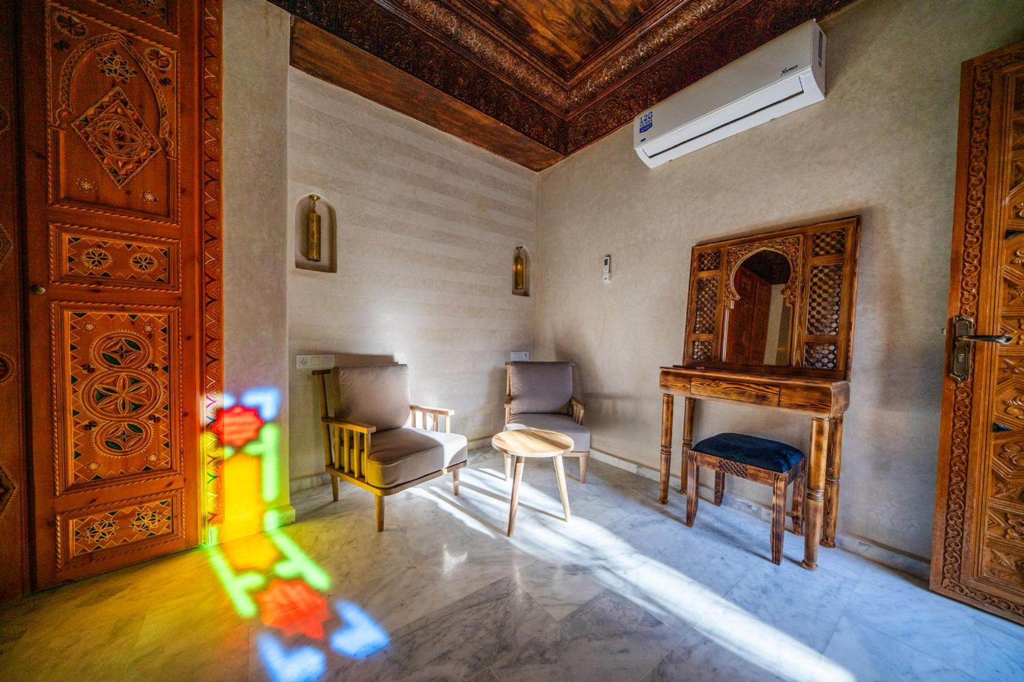 Riad Nadalinn Marrakesh Bagian luar foto